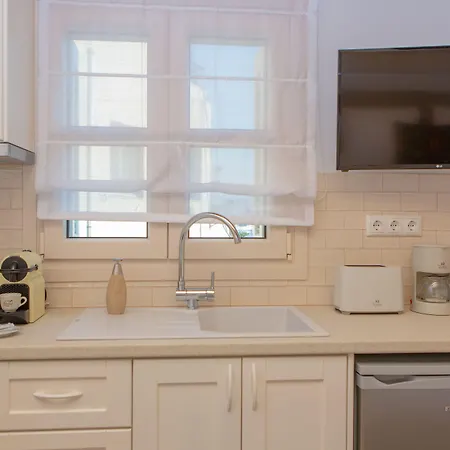 Apart-hotel Castle Mansions 4*