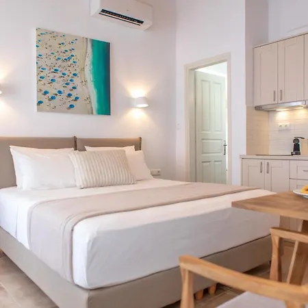 Castle Mansions Naxos City
