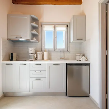 Castle Mansions 4* Naxos City