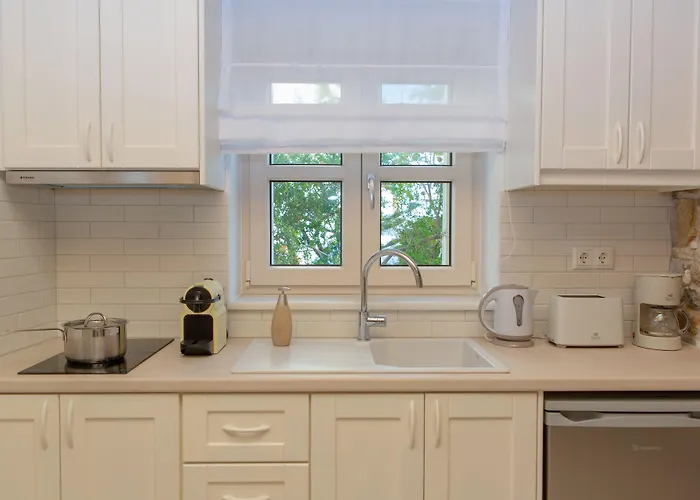 Castle Mansions Aparthotel Naxos City