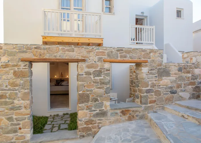 Castle Mansions Aparthotel Naxos City
