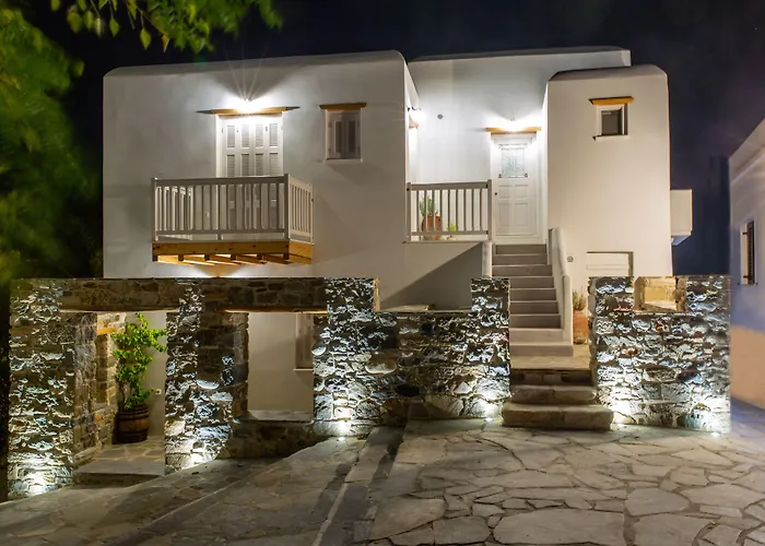 Апарт-отель Castle Mansions 4*