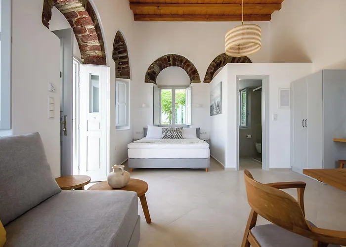 Aparthotel Castle Mansions Naxos City